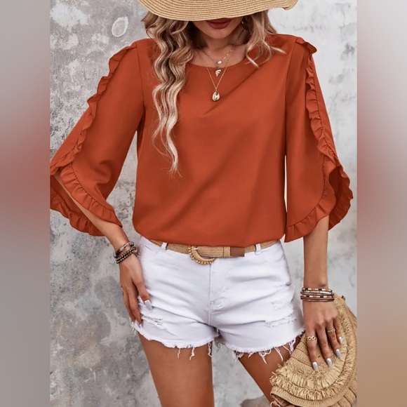 🍂Ruffle Trim Crew Neck Blouse - Picture 2 of 8